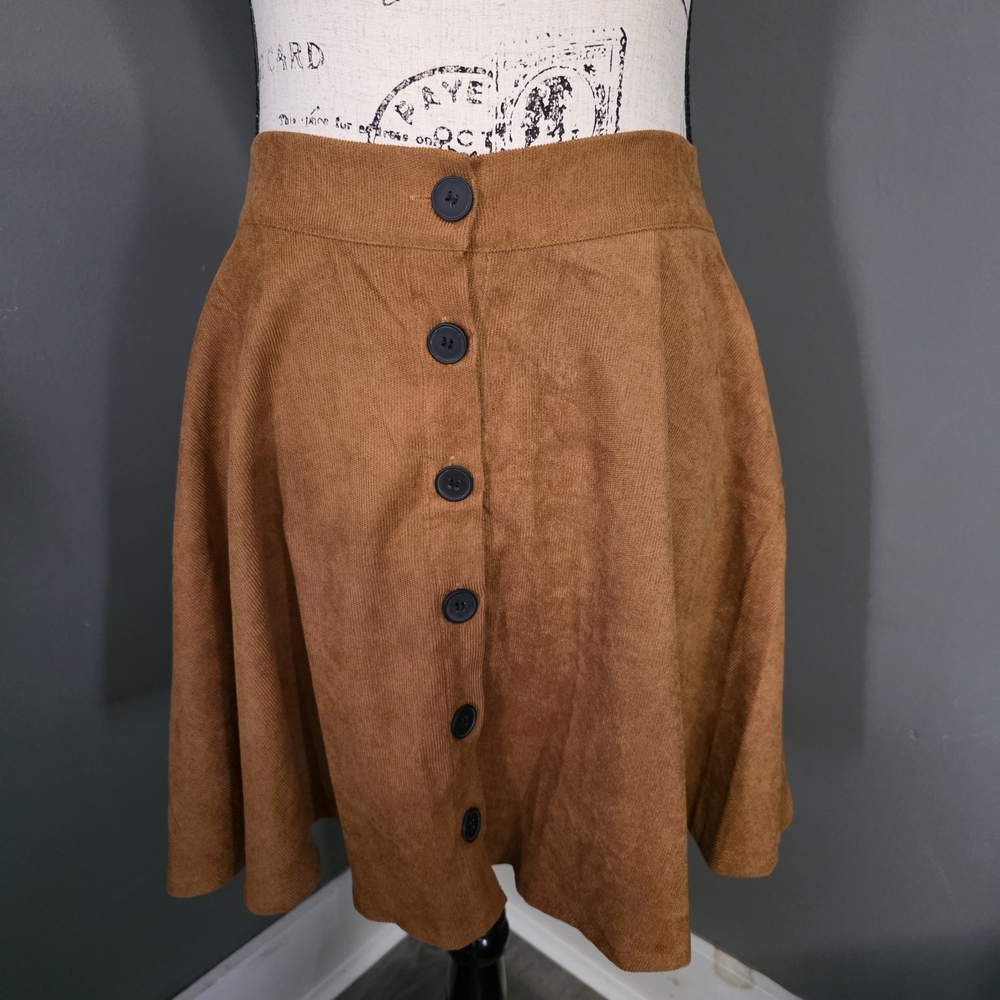 Elegant Button-Front Skater Skirt